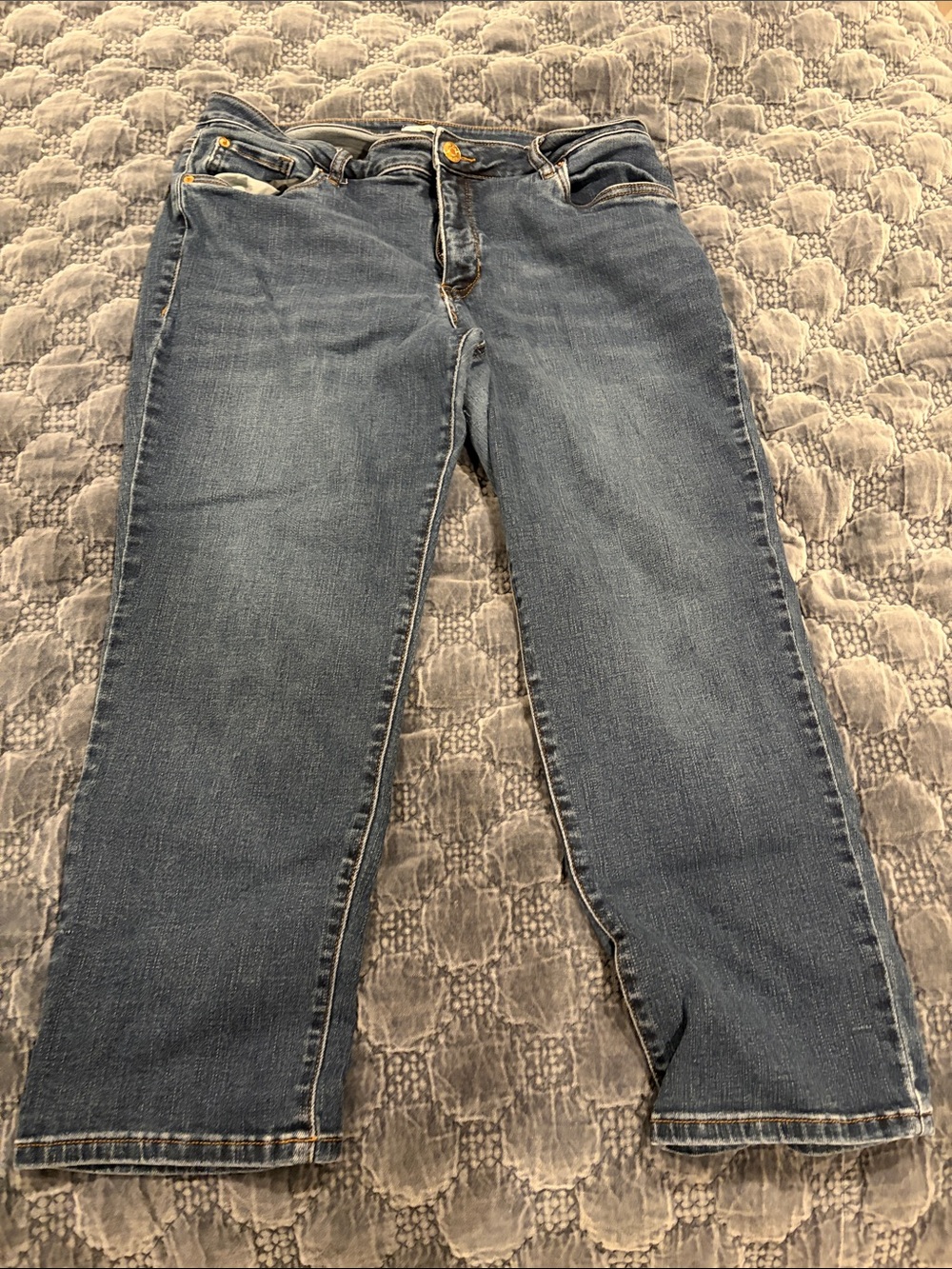 STS Blue Women's Straight-Leg Jeans in Medium Blue Denim
